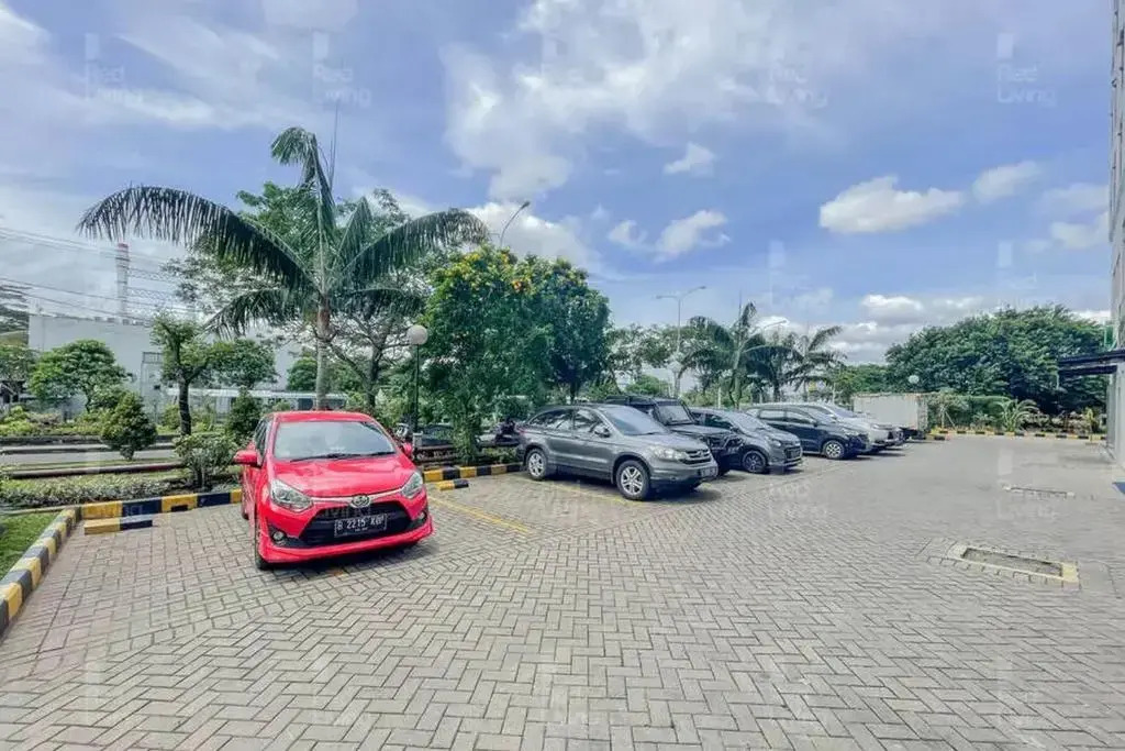 RedLiving Apartemen Green Lake View Cimanggis - WIN Property