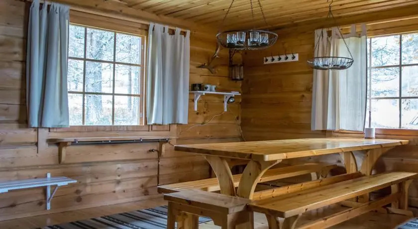 Joutolampi Erämaamökki