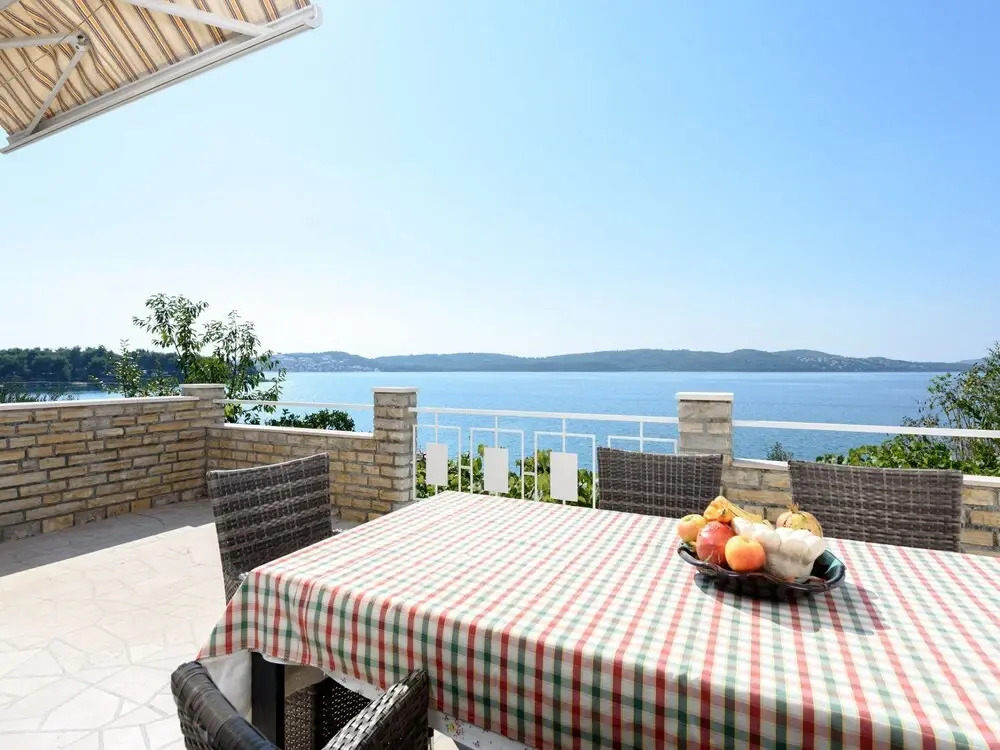 Mihaela - sea View - A1