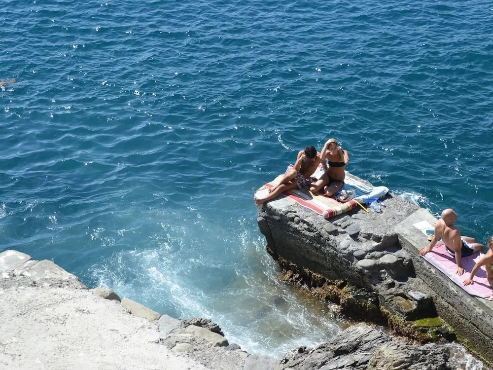 Radici Sea View Apartment With Balcony
