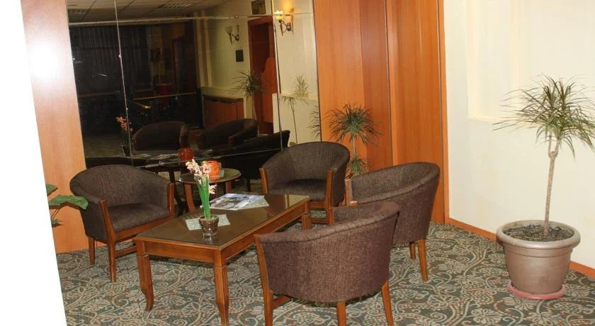 Kasmir Hotel