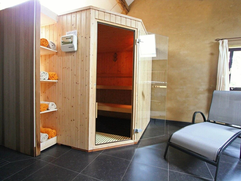 Lovely Cottage in Waimes With Sauna