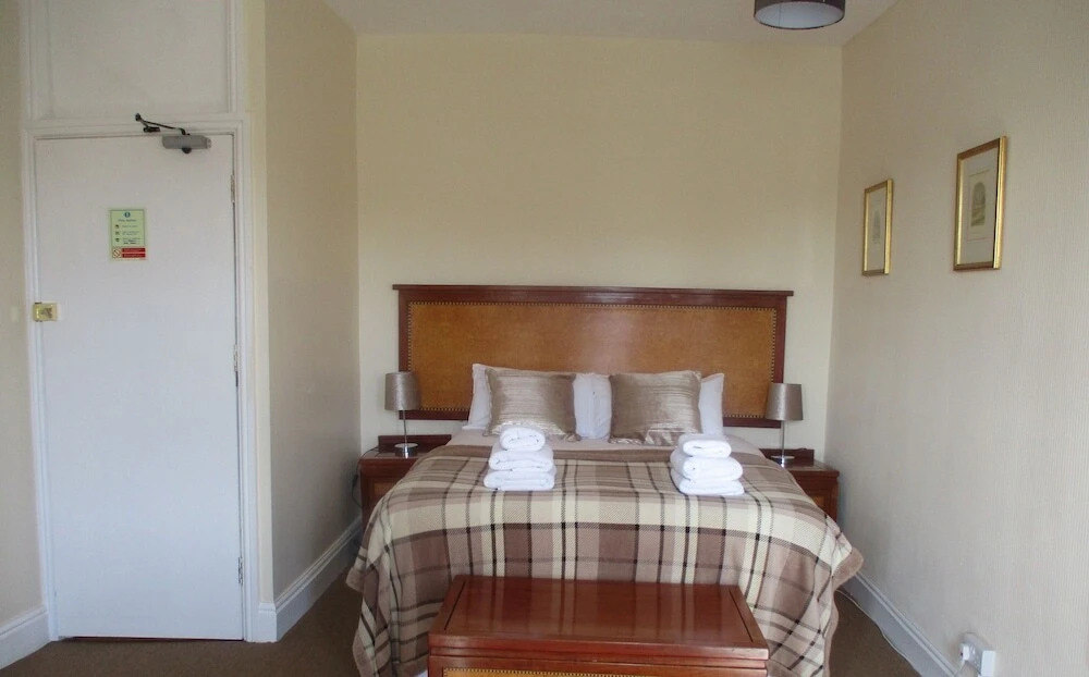 The Golden Lion Hotel
