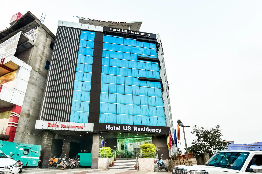 OYO 30414 Hotel Us Residency