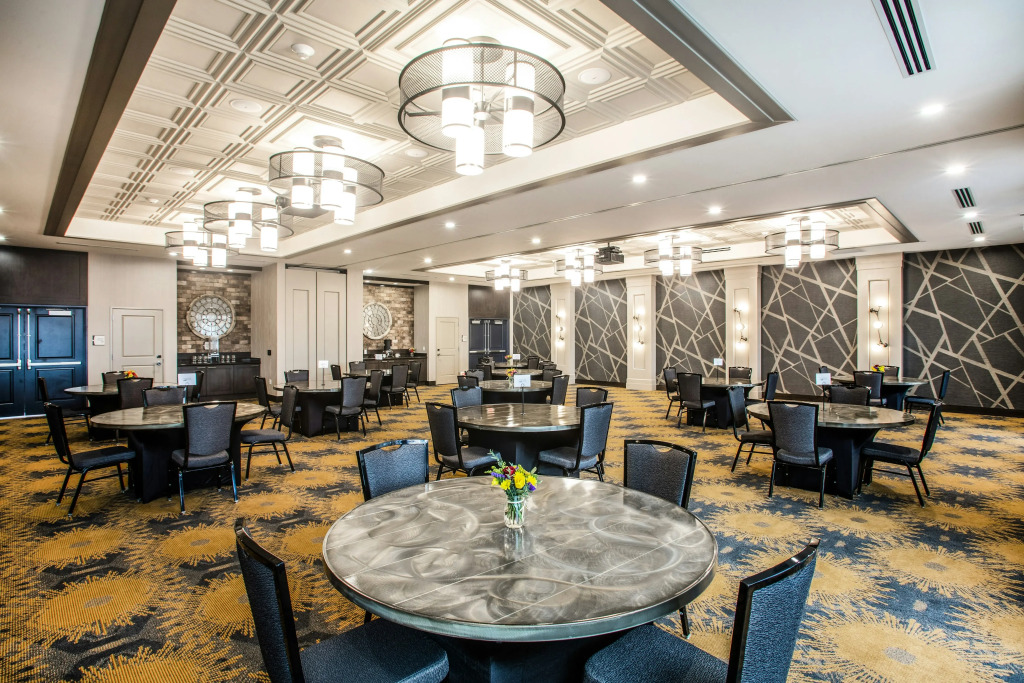 Homewood Suites By Hilton Salina/Downtown, Ks