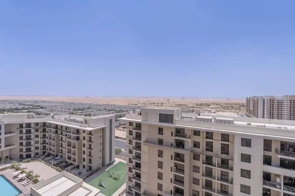 Stunning 1 BR With Pool View in Rawda Apartments