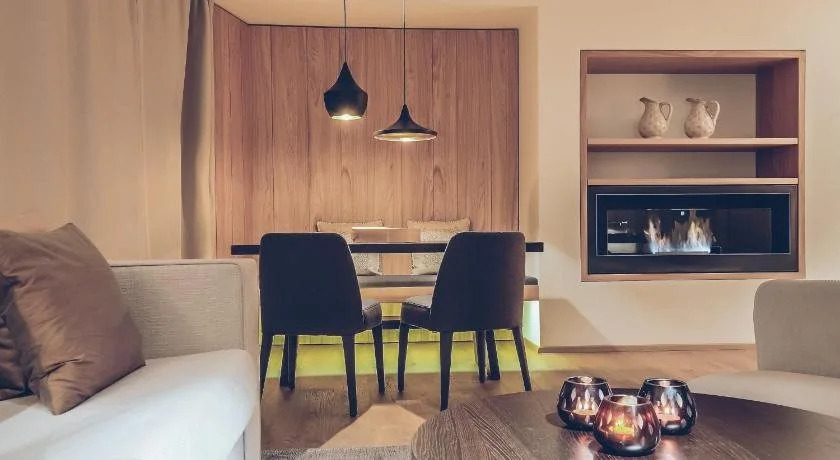 Elizabeth Arthotel Adults Only