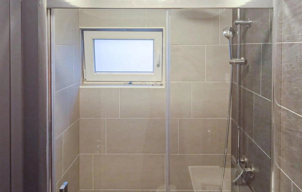Awesome Apartment in Povlja With 2 Bedrooms and Wifi