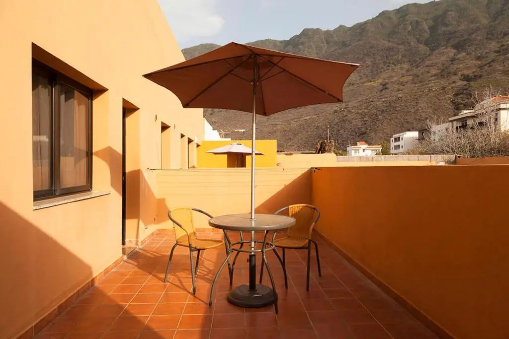 Apt Aguedita 3 dorm terraza y vistas al mar y la montaña