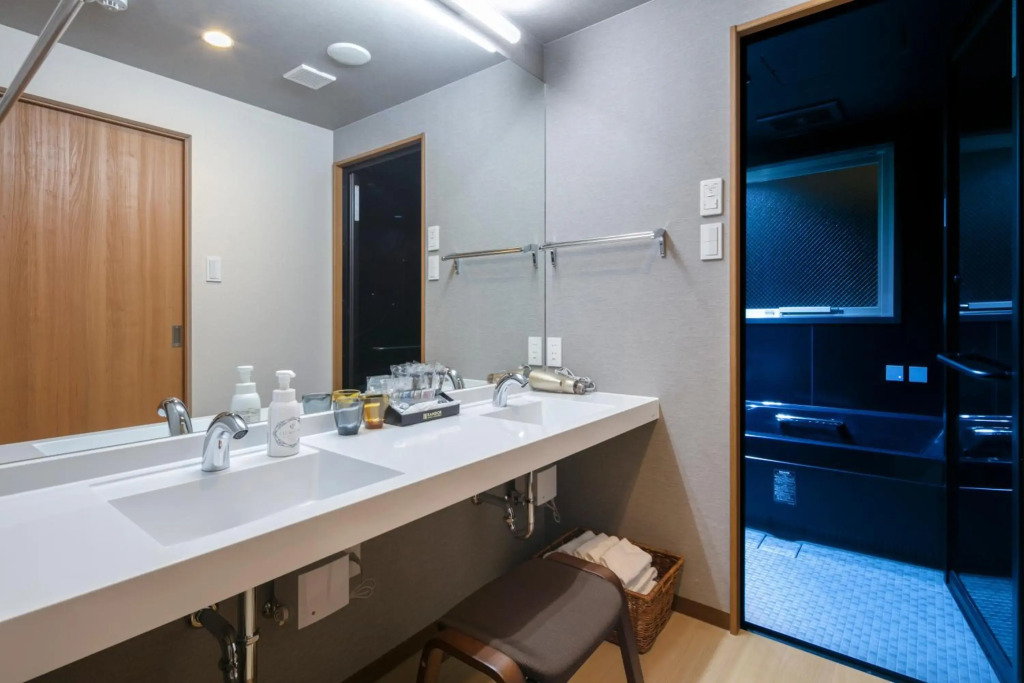 Randor Residential Hotel Kyoto Suites