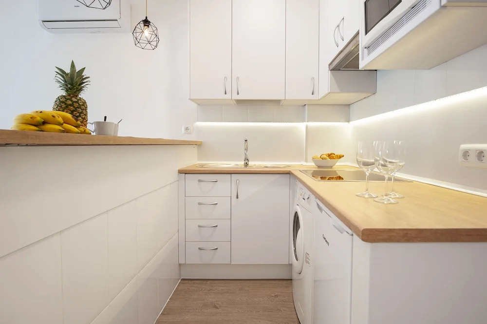Alluring Apartment in Malaga Downtown