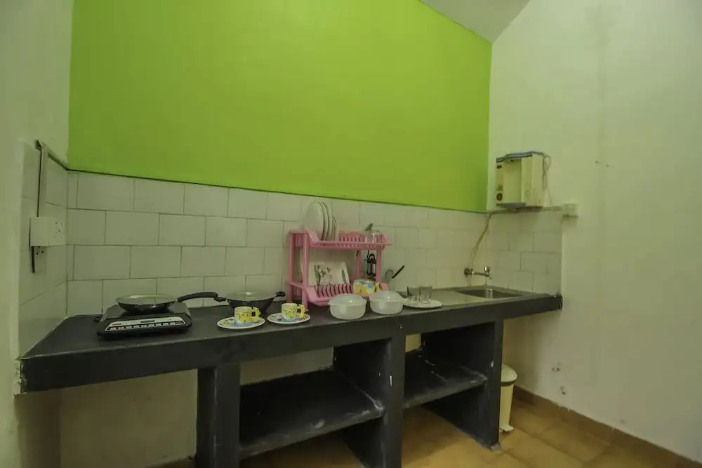 OYO 10495 Home Poolview 1BHK Candolim