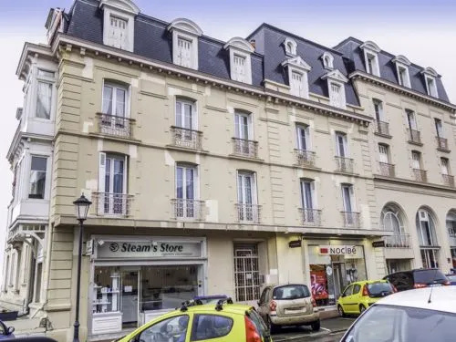 Les Terrasses 32003