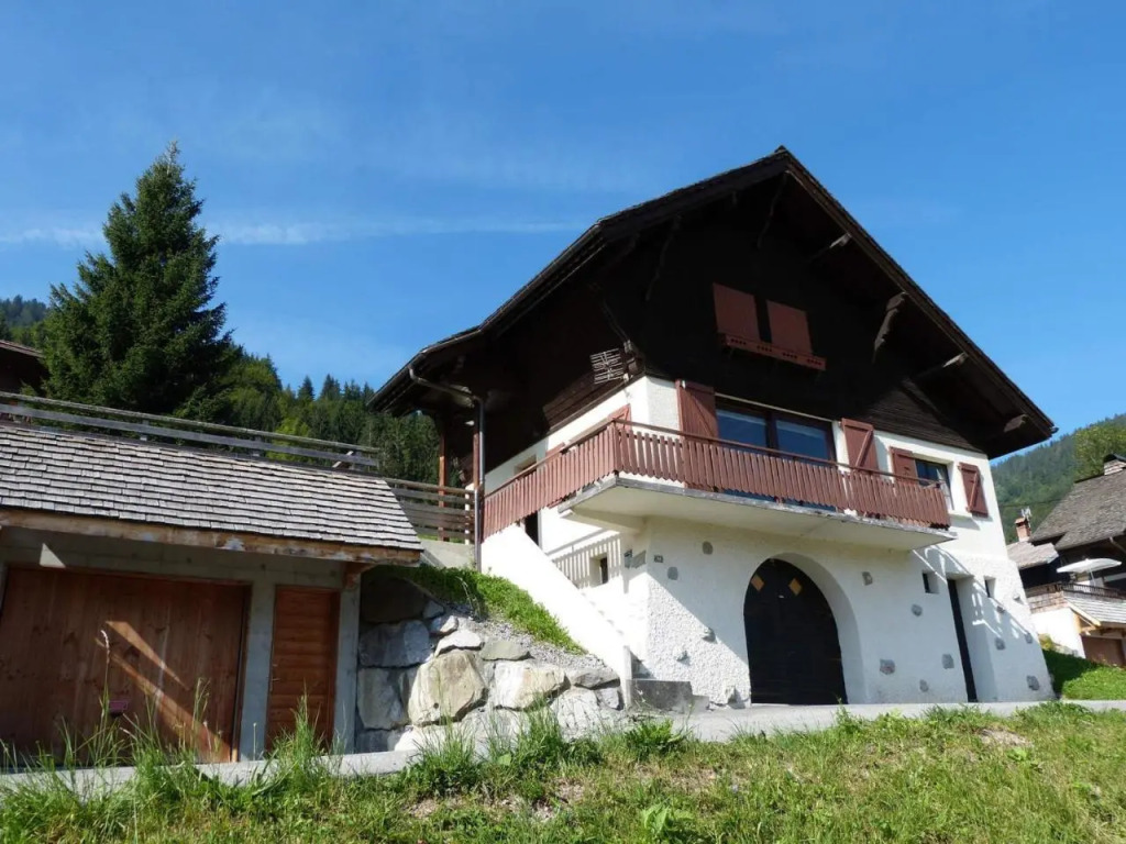 Chalet La Clusaz, 5 pièces, 8 personnes - FR-1-304-108