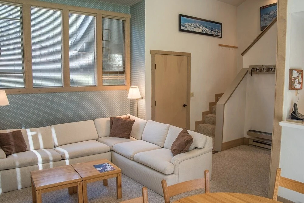 Greyhawk 26 - 2 Br Condo