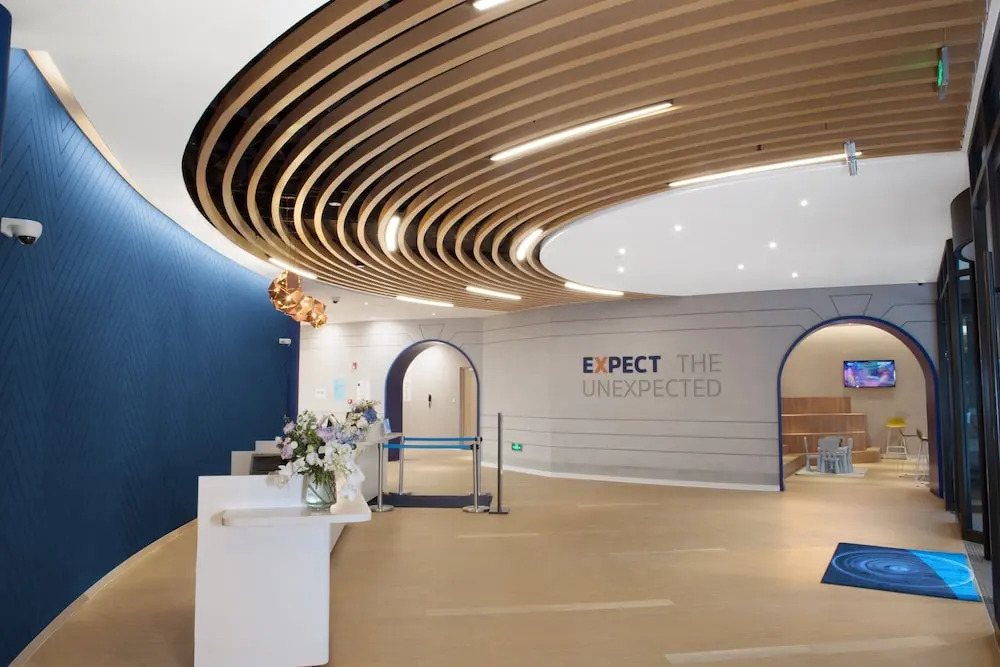 Holiday Inn Express Shanghai Tourism Zone