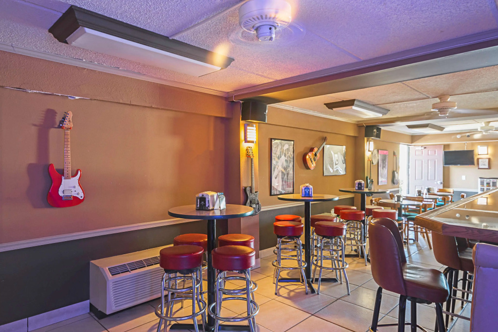 Americas Best Value Inn & Suites Melbourne