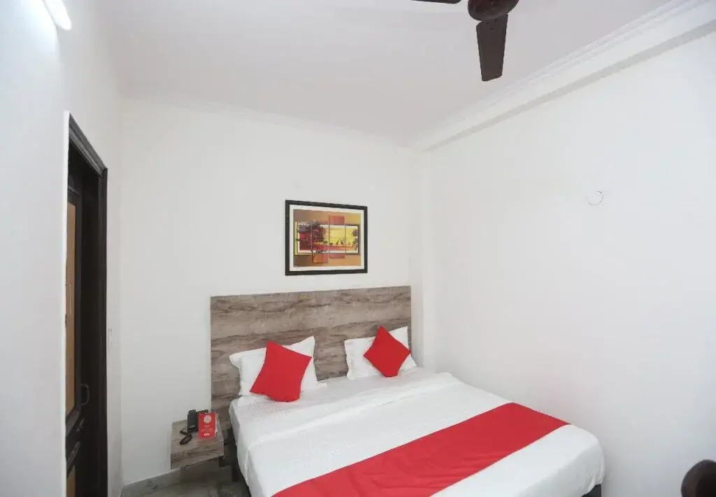 Bleu Ville By OYO Rooms