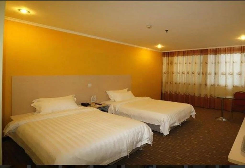 Shenzhen Clownfish Hotel