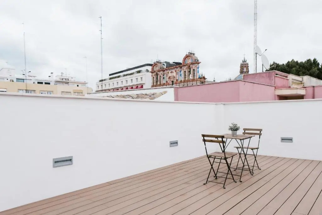 Apartamento T2, Tirso de Molina, luminoso y tranquilo