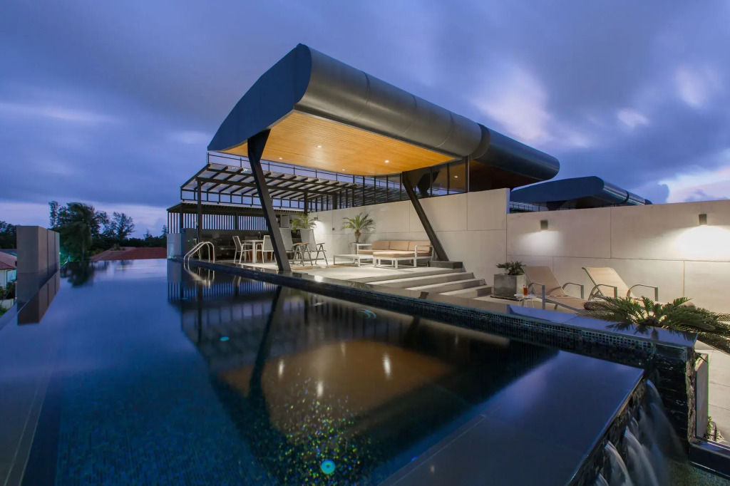 AQUA Villas Rawai