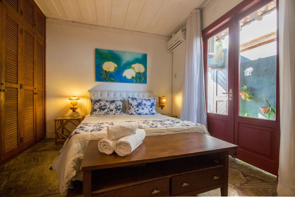 Incrível Mansão Pé na Areia de Geribá com Cinco Suítes Por Luxury Rentals