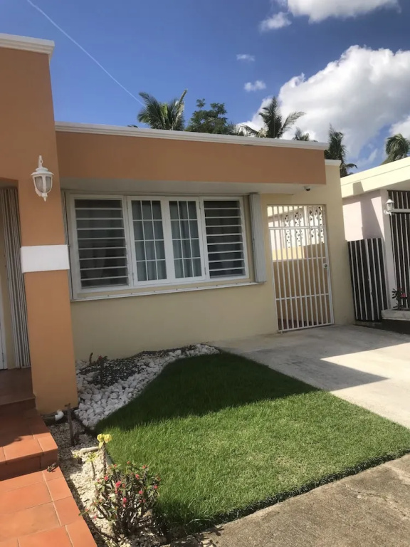 Oversize Studio close to the Beach/Airport