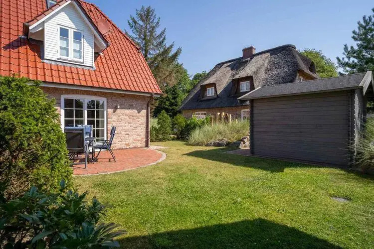 Semi-detached house in a quiet location in the village of St Peter-Ording