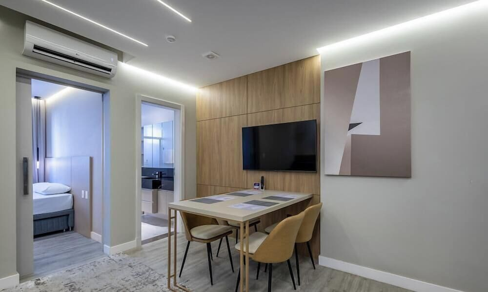 IFT - Ed. Infinity Tower Flat 350m da Meia Praia
