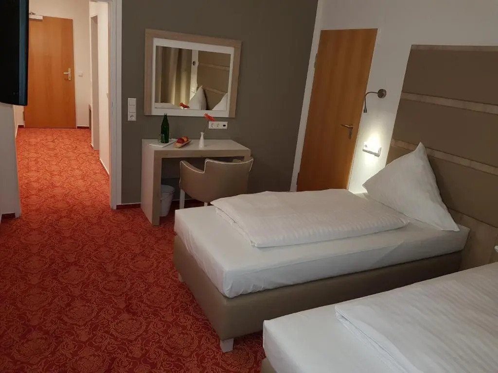 Confour Hotel