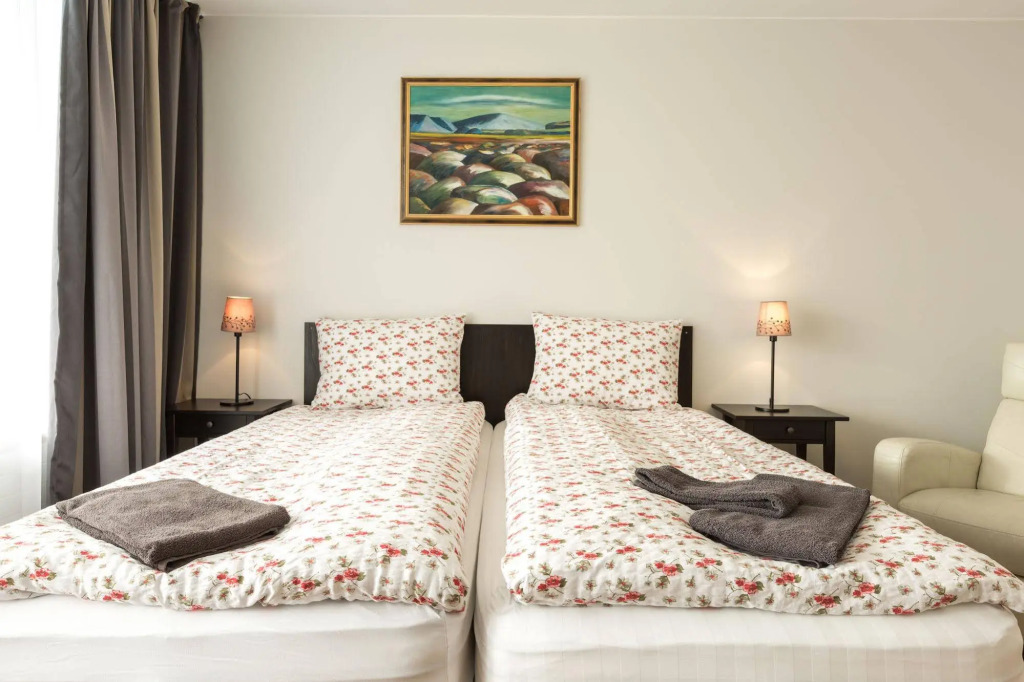 Guesthouse Garun, Skolavellir