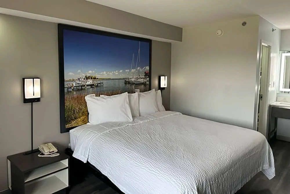 Super 8 By Wyndham Baltimore Northwest