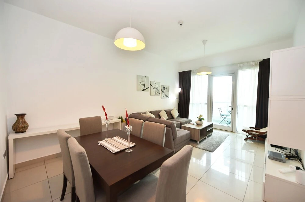 PLO -1 Bedroom with balcony Dubai Marina