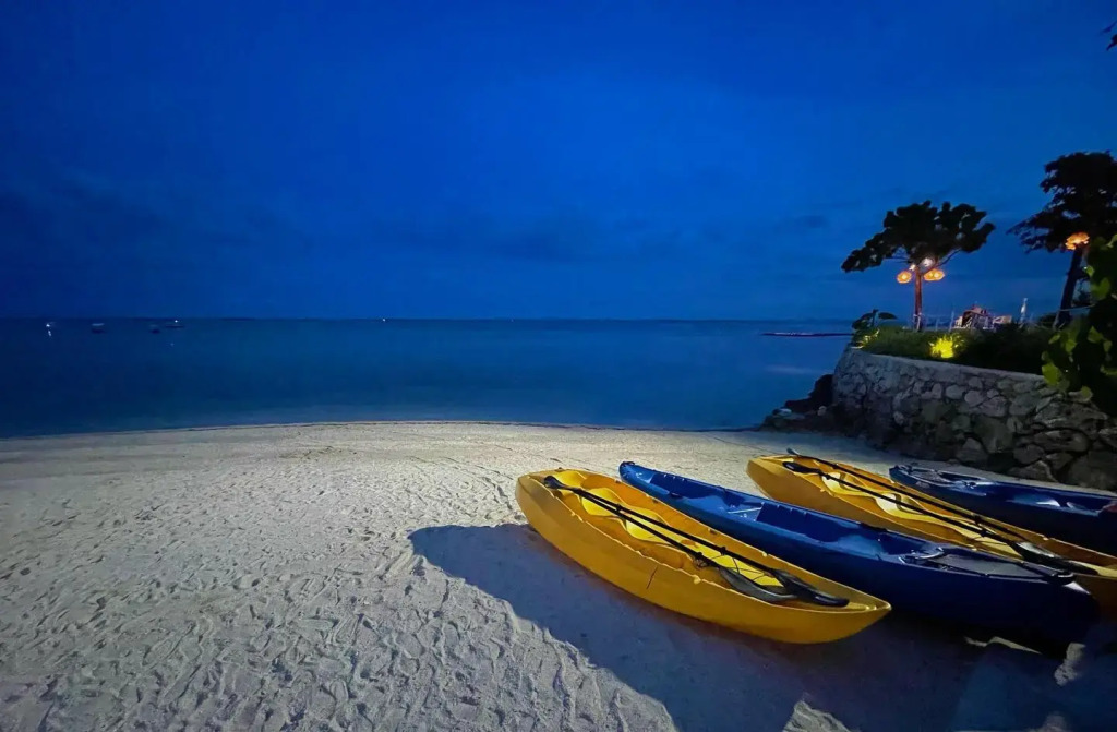 Tambuli Seaside Resort and Spa