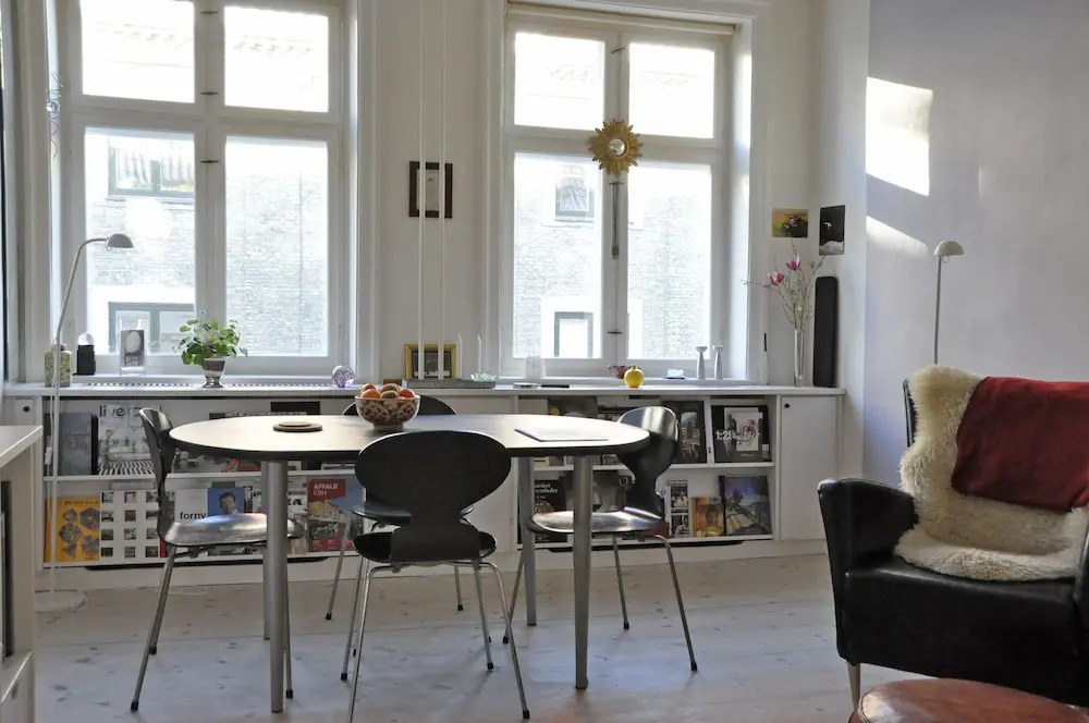 1 Bedroom Apartment near Christiania 308 - 1