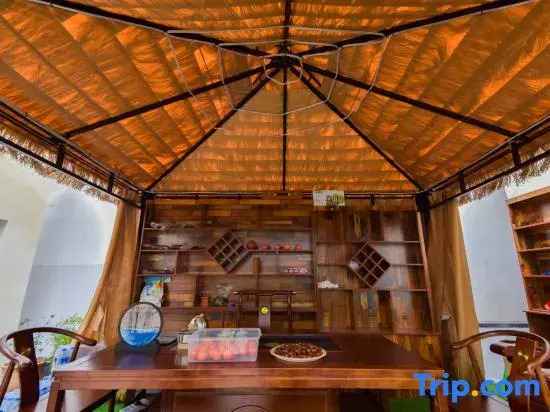 Yijia Renmei Homestay (Dali Old City Cang'er Avenue Branch)