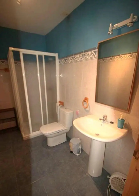 House With 3 Bedrooms in Oviñana, With Wonderful Mountain View, Furnished Terrace and Wifi