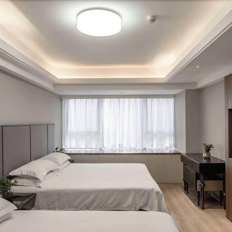 Hangzhou Ourui Holiday Inn