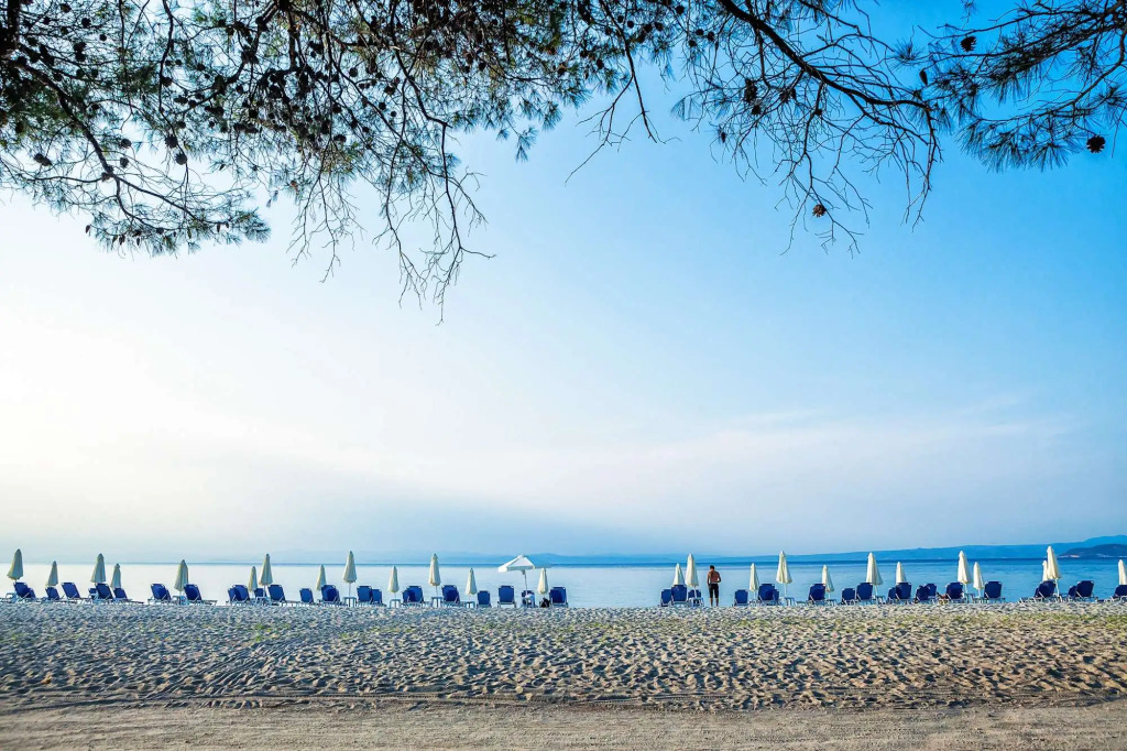 Xenios Port Marina Hotel