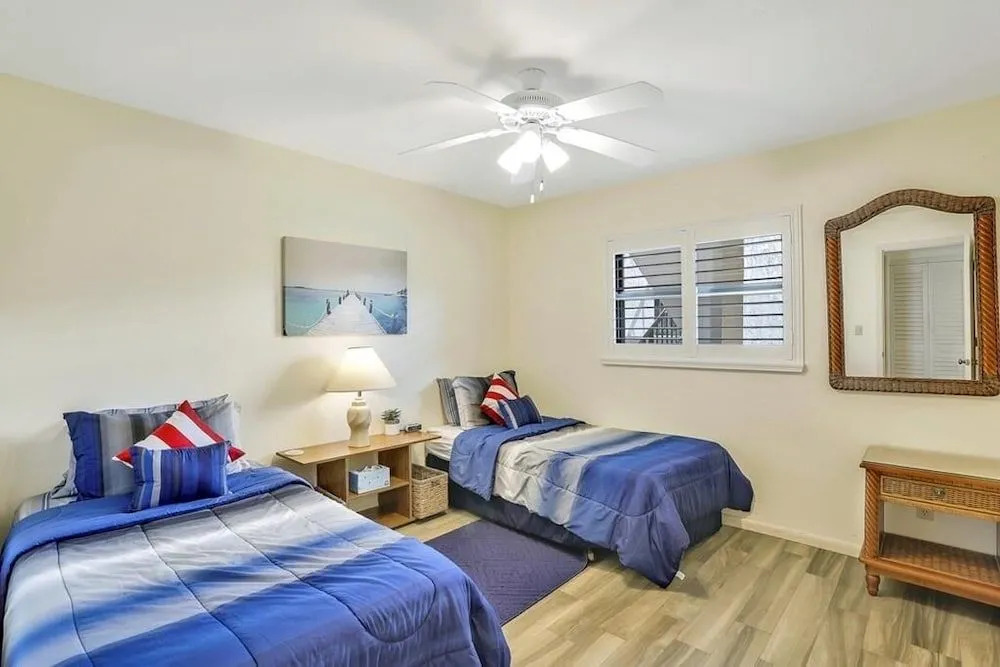 Seaview 109 Marco Island Vacation Rental 2 Bedrooms 2 Bathrooms Condo