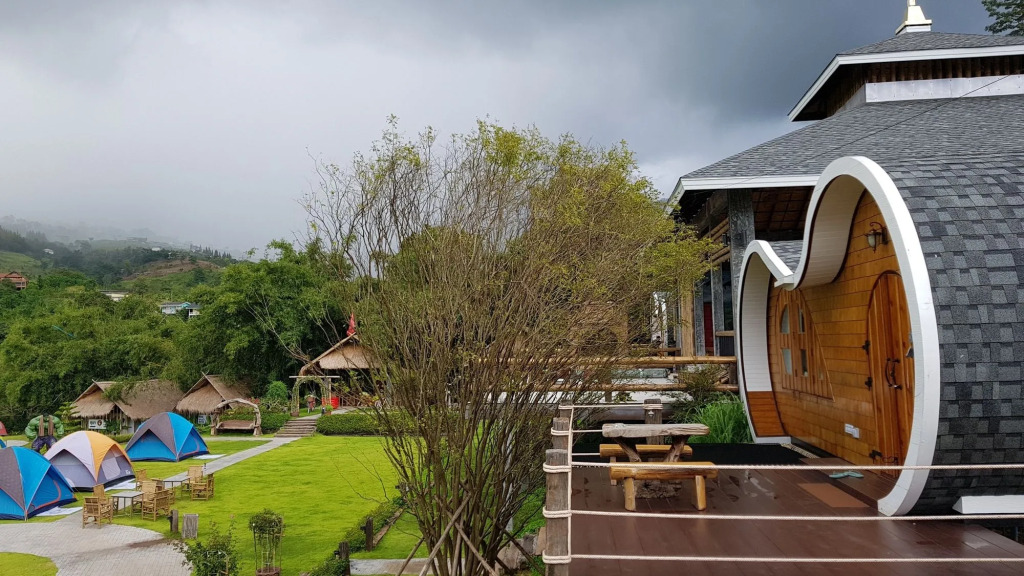 Kiri Pura Resort