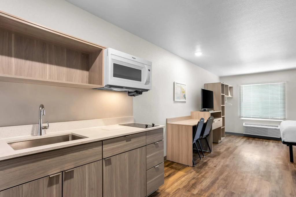 WoodSpring Suites Savannah West - Ellabell Metaplant