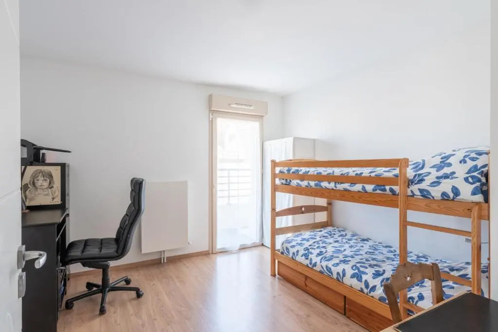 A Portee de Mer. Appt 70m2, 2ch+Parking