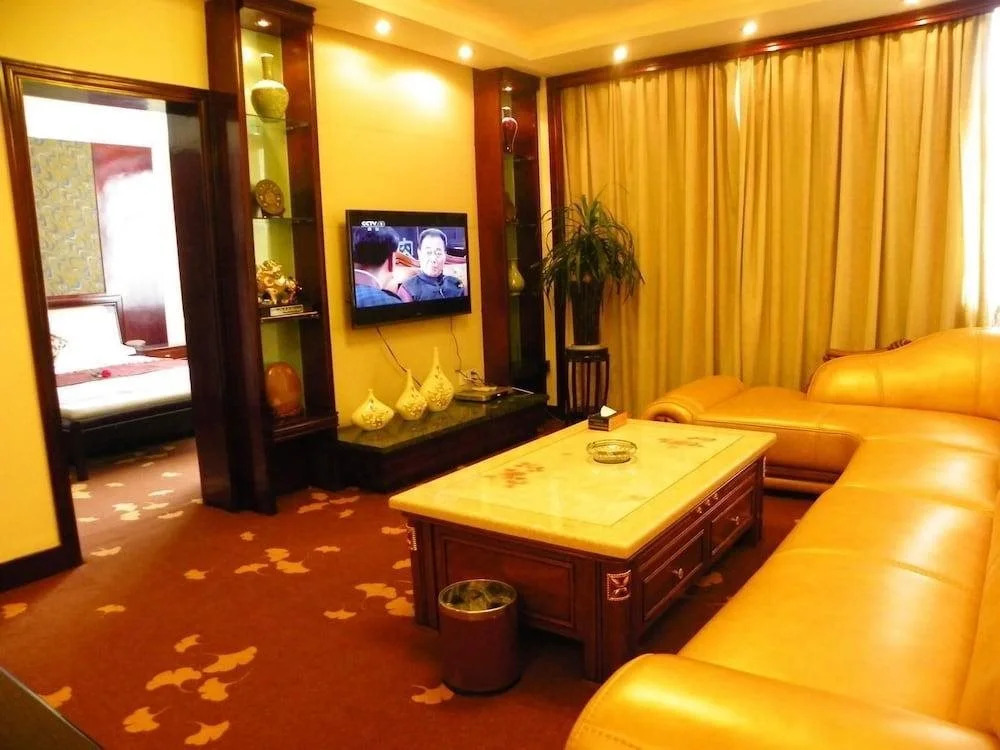 Xiamen   LaiYue ENTERTAINMENT BALCONY Hotel (Xiamen Railway Station & The MixC Branch)