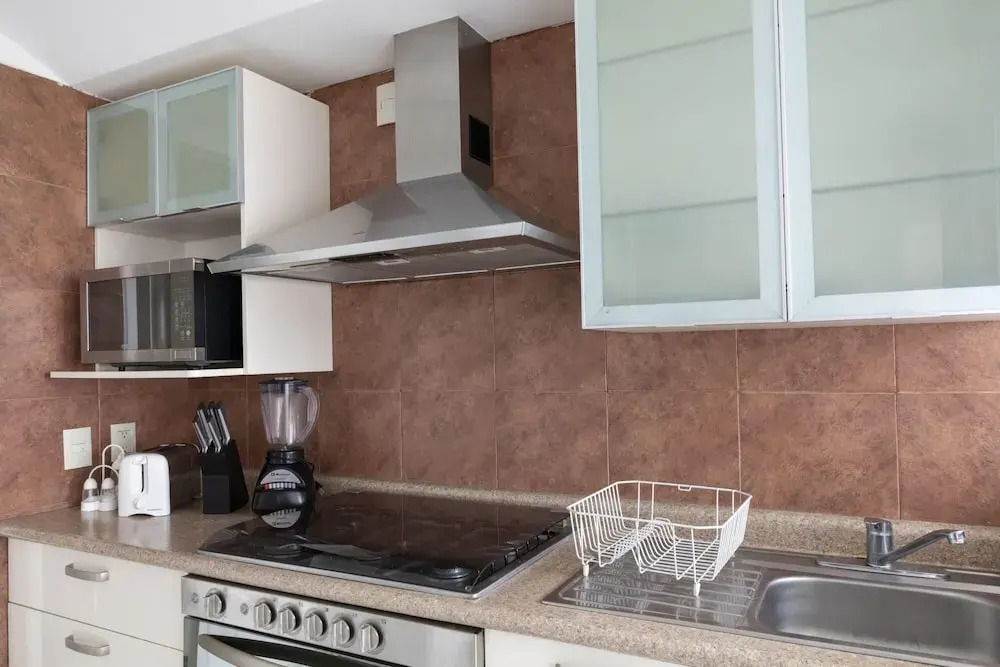 Enjoy City Views Condo With Amenities and Security at Santa Fe