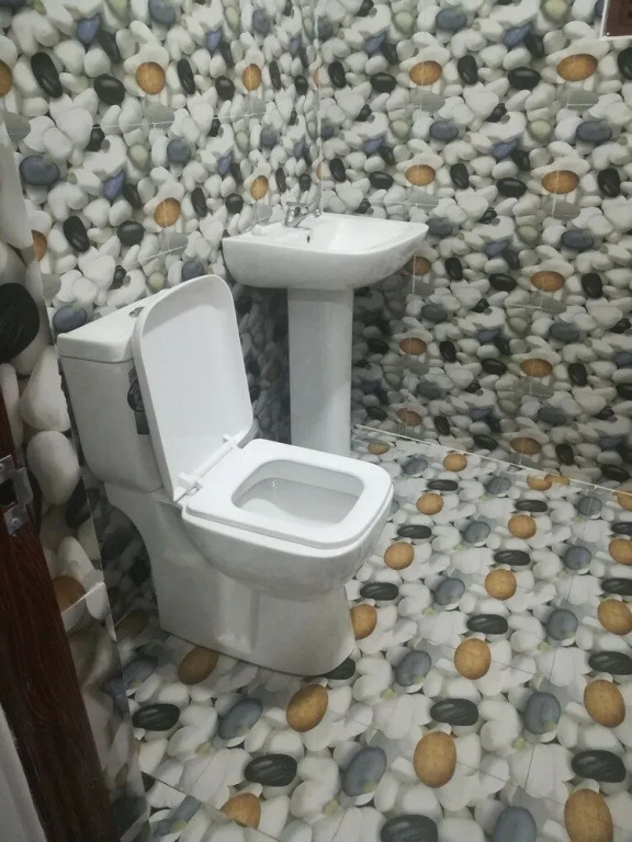 City Royal White Tourist Rest