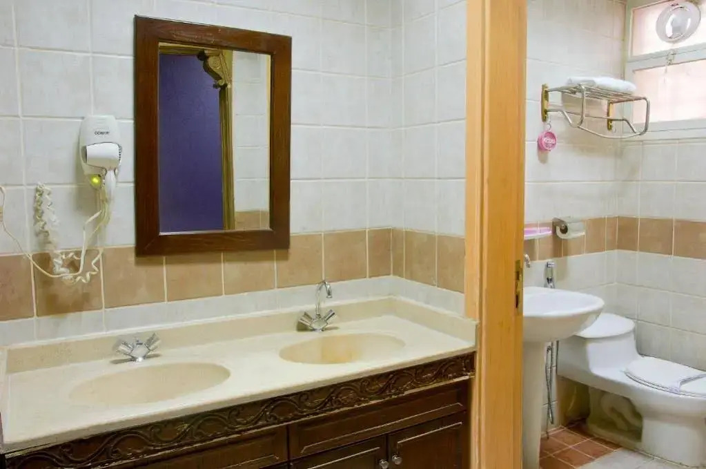 Al Farhan Hotel Suites Al Aqiq