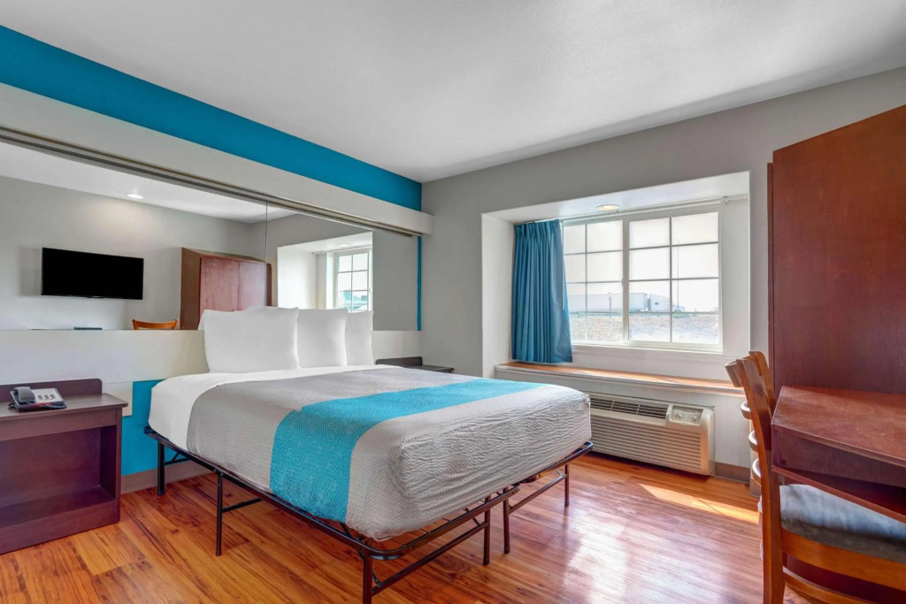 Motel 6-Idaho Falls, ID - Snake River