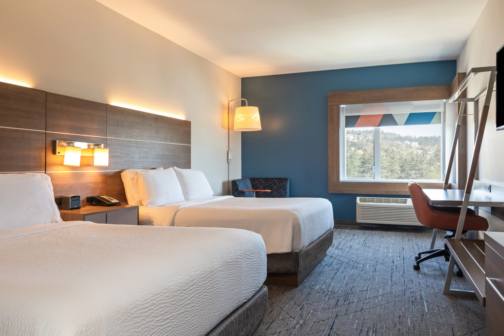 Holiday Inn Express & Suites Victoria-Colwood by IHG