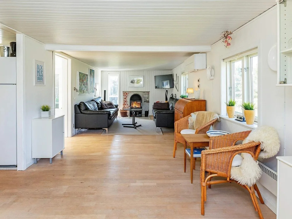 6 Person Holiday Home in Blokhus